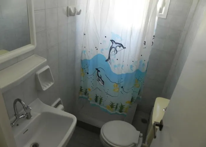 Nefeli Gæstehus Chora