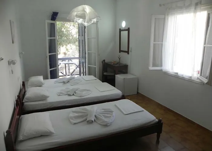 Nefeli Gæstehus Chora