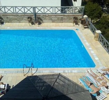Nefeli Guest house 2*