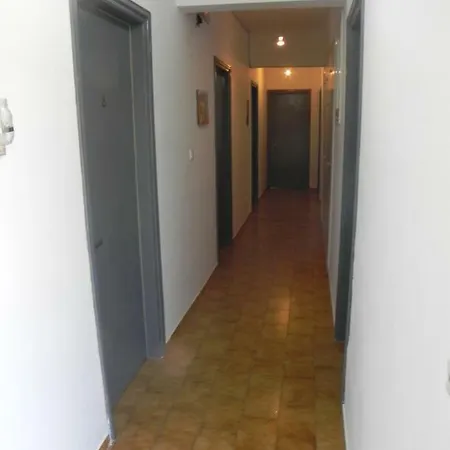 Nefeli 2*